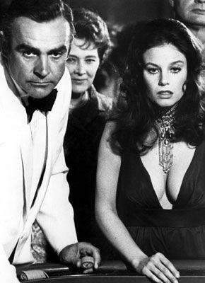 Lana Wood + james Bond