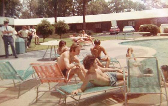 The Monkees / Jimi Hendrix 1967 Tour / Oaks Motel in Greensboro, NC